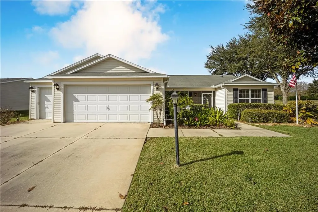 17354 SE 75th Coachman Court The Villages FL 32162