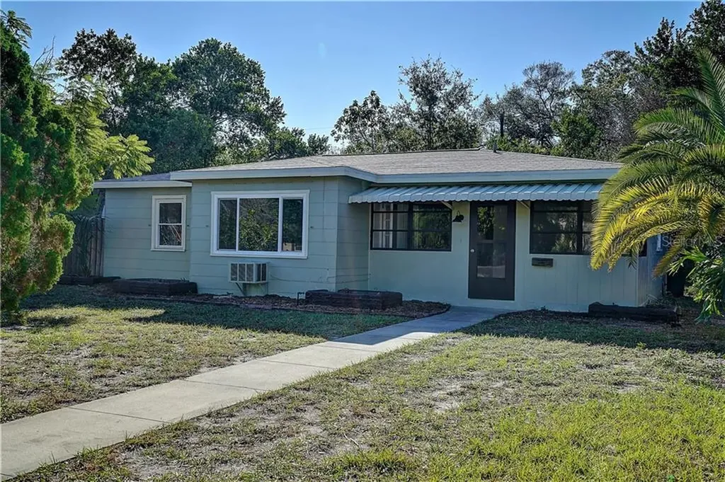 4640 9th Avenue N St Petersburg FL 33713