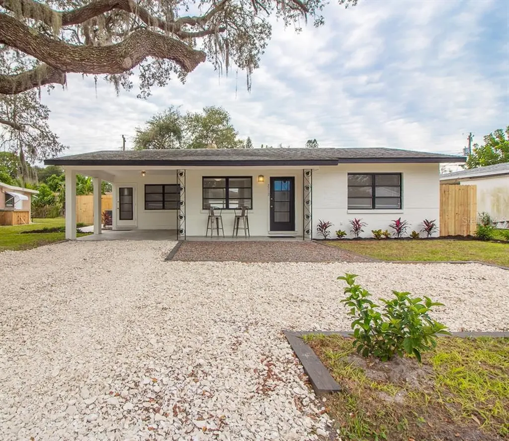 2712 Nassau Street Sarasota FL 34231