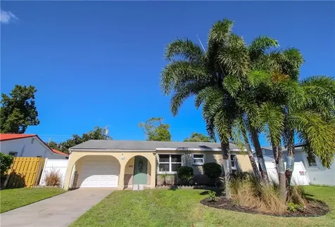 6981 77th Terrace N Pinellas Park FL 33781