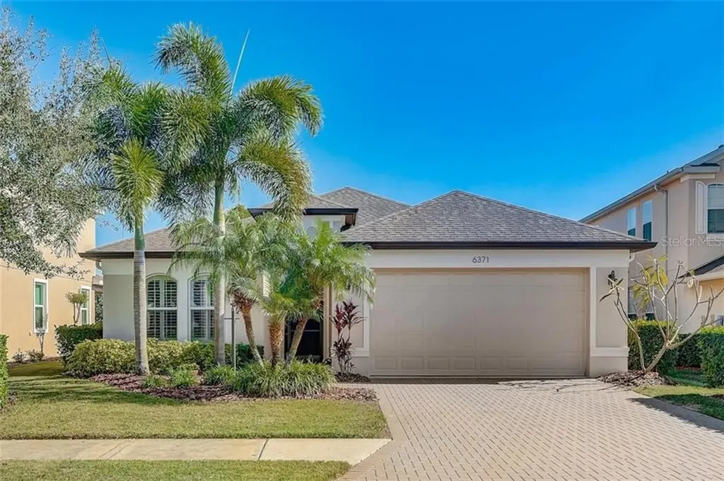 6371 Golden Eye Glen Lakewood Ranch FL 34202