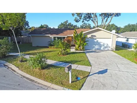 109 Hillcrest Drive Safety Harbor FL 34695