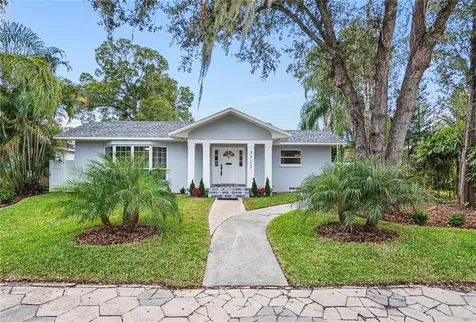 3712 Foster Hill Drive N St Petersburg FL 33704