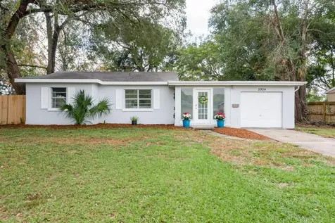 5924 17th Avenue N St Petersburg FL 33710