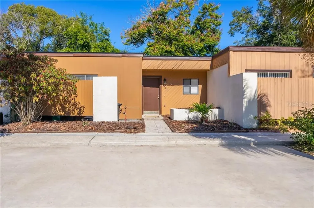 2481 Harbour Way Winter Park FL 32792