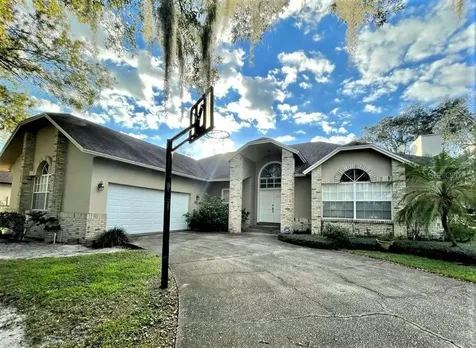 4524 Village Wood Drive Orlando FL 32835