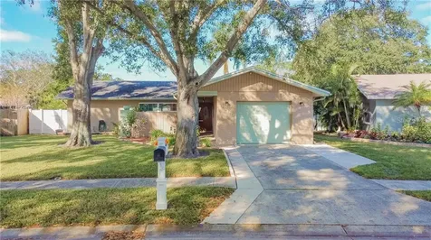 6730 Bonnie Bay Circle N Pinellas Park FL 33781