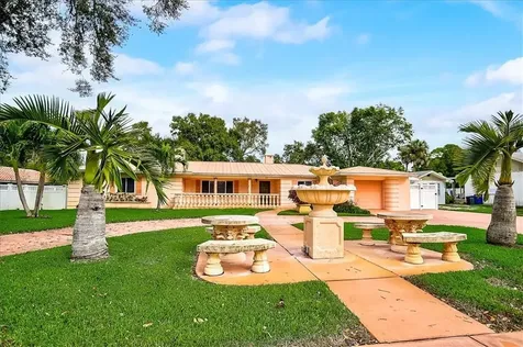321 Bernard Avenue Sarasota FL 34243