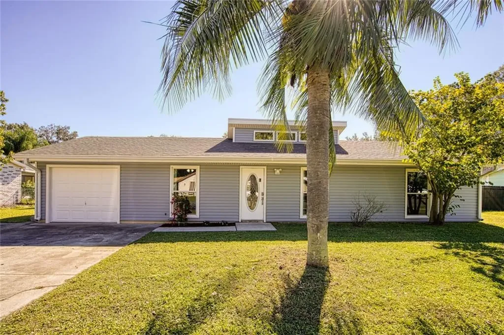5295 Misty Lake Drive Mulberry FL 33860