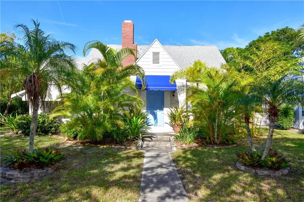 1925 Bahia Vista Street Sarasota FL 34239
