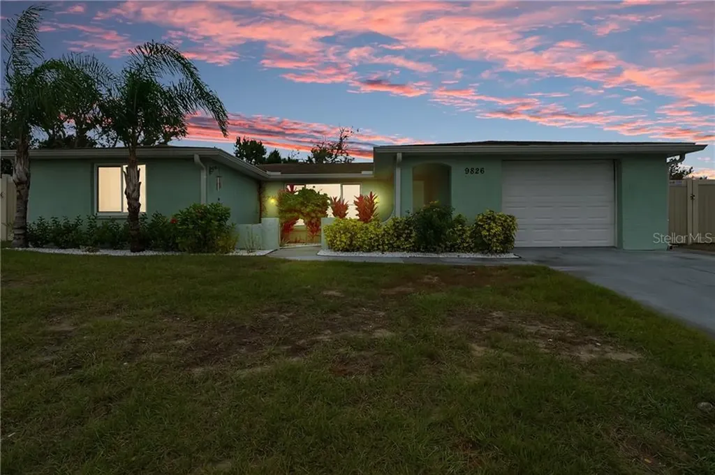 9826 Aetna Lane Port Richey FL 34668
