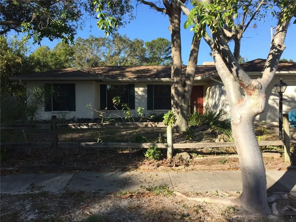812 84th Street NW Bradenton FL 34209