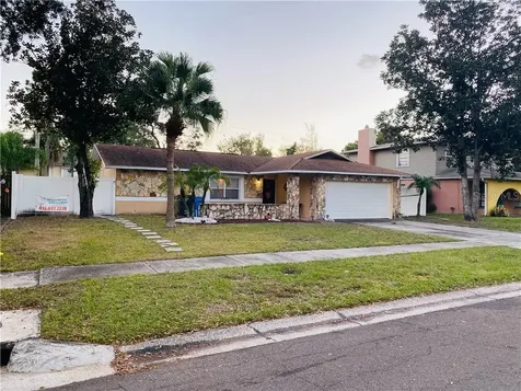 7702 Winging Way Drive Tampa FL 33615