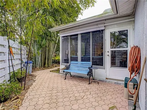 5997 Bonaventure Place Sarasota FL 34243
