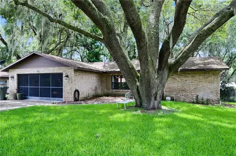 613 Yorktown Drive Leesburg FL 34748