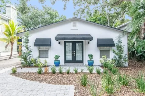 5222 S Jules Verne Court Tampa FL 33611