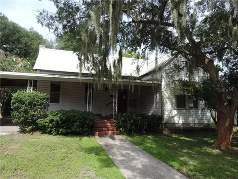117 S French Avenue Fort Meade FL 33841