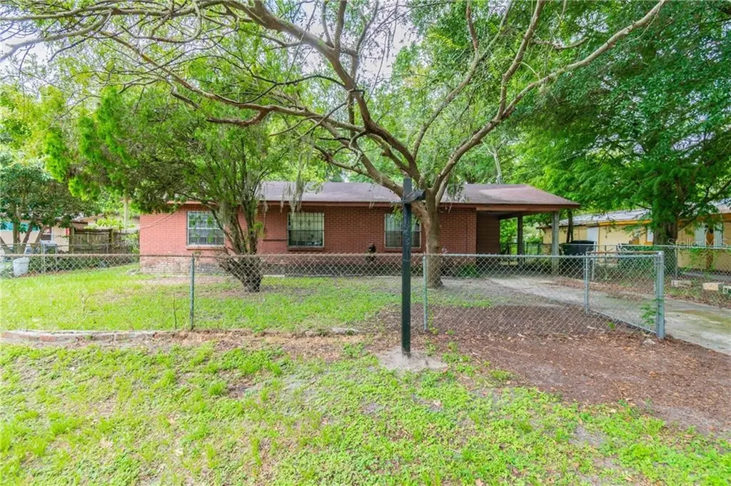 1815 E Humphrey Street Tampa FL 33604