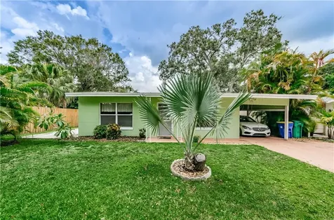 10617 Lake Breeze Drive Seminole FL 33772