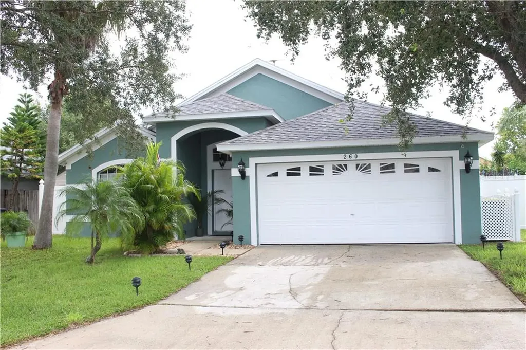 260 Sir Phillips Drive Davenport FL 33837