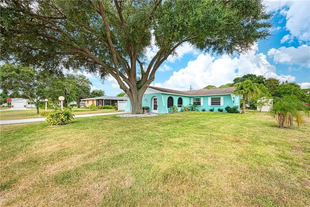1230 Punta Nova Terrace Englewood FL 34223