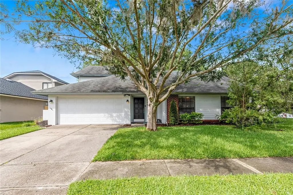 648 Brookfield Loop Lake Mary FL 32746