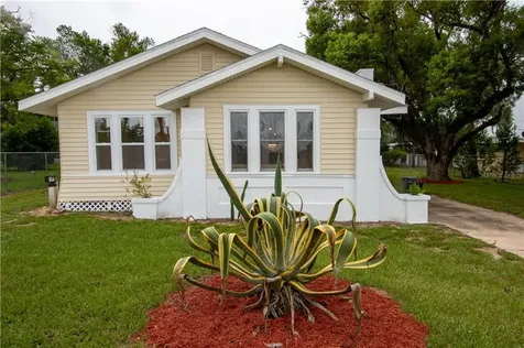 222 Dr J A Wiltshire Avenue E Lake Wales FL 33853
