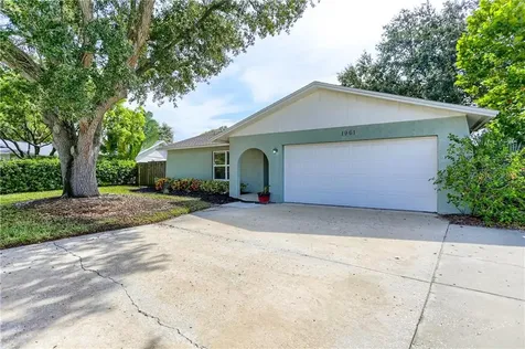 1961 Chatham Court Clearwater FL 33763