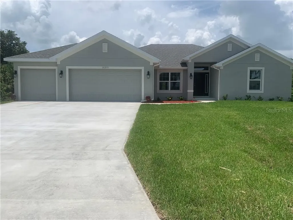 103 Mariner Lane Rotonda West FL 33947
