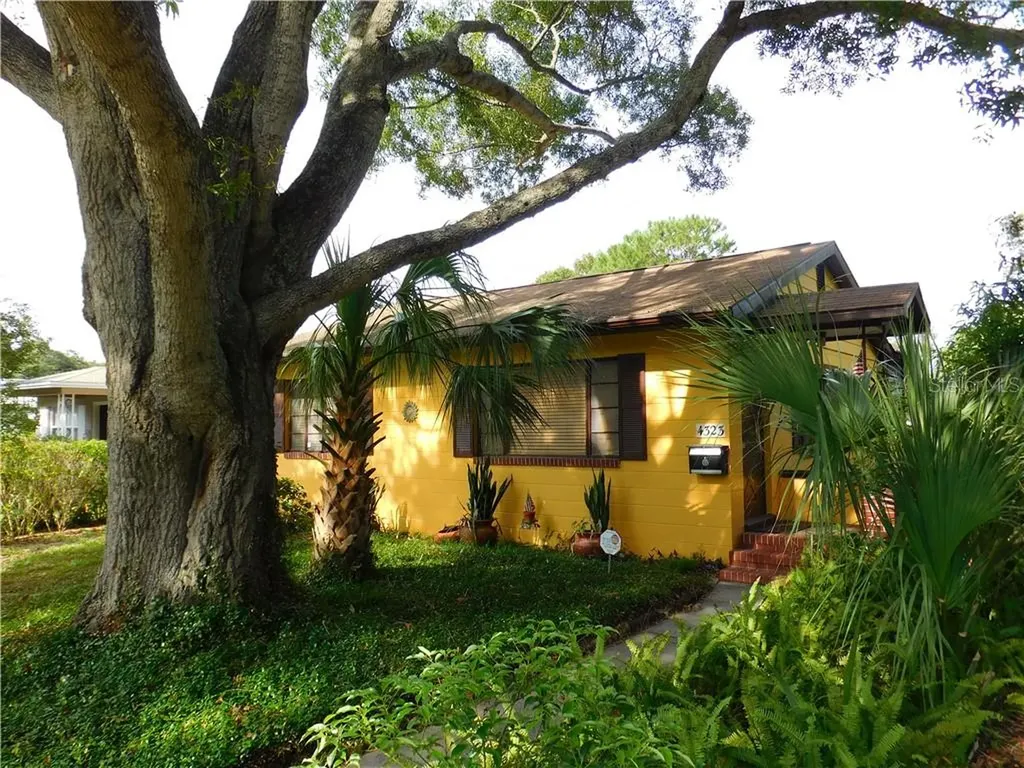 4323 Drive Martin Luther King Jr Street N St Petersburg FL 33703