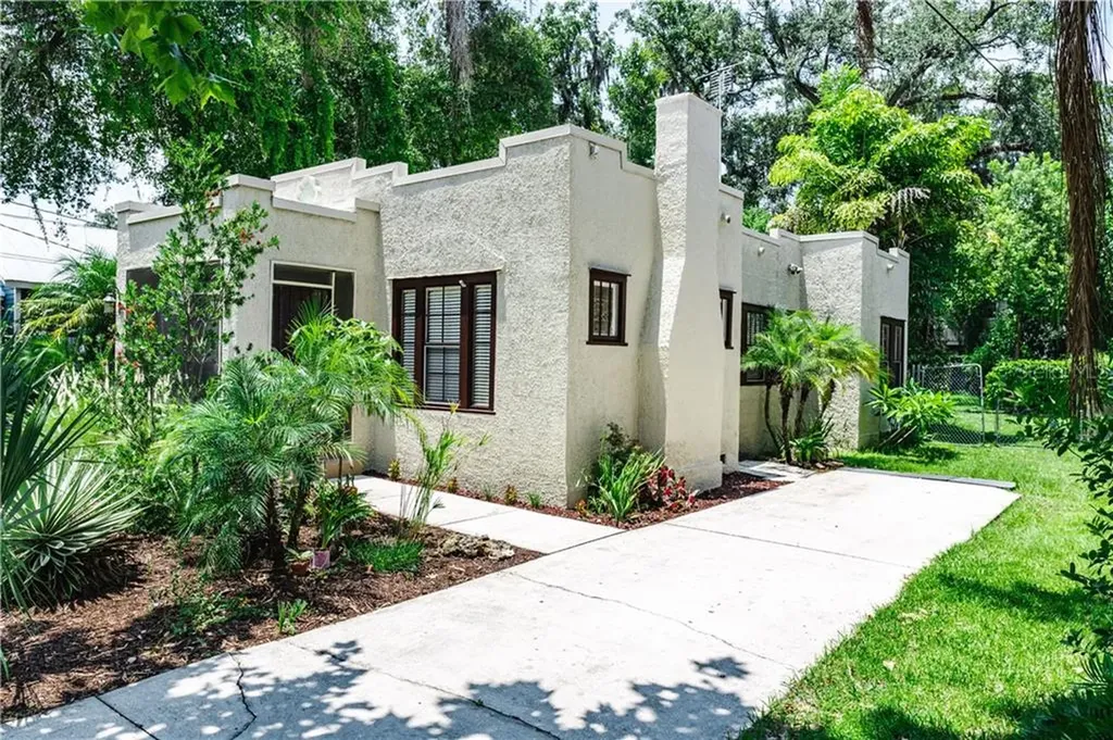 727 W Concord Street Orlando FL 32805
