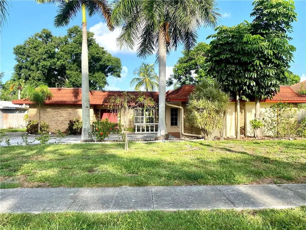 1104 Mallorca Drive Bradenton FL 34209