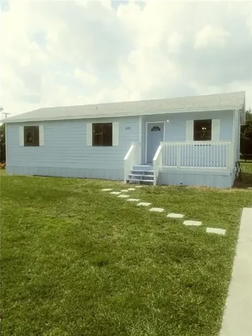 320 W Grace Street Punta Gorda FL 33950