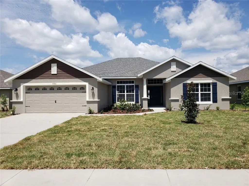 9786 Pepper Tree Place Wildwood FL 34785
