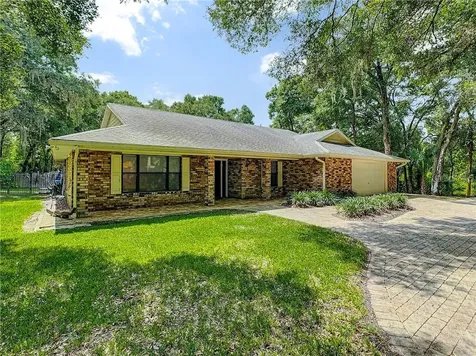 2195 Lauren Lane Deland FL 32720