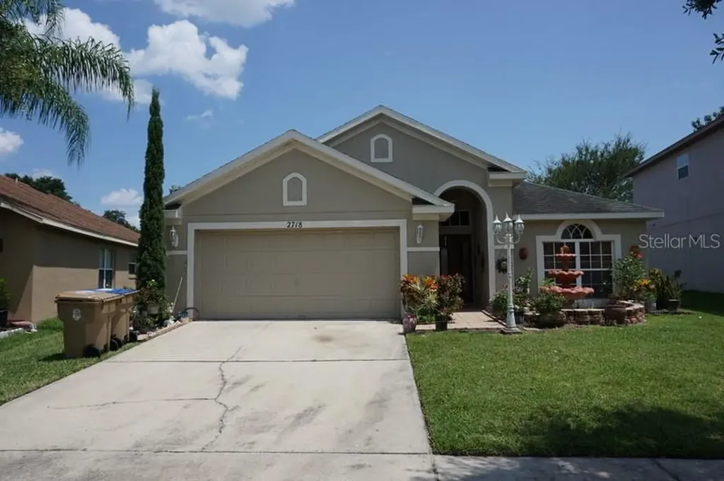 2718 Corybrooke Lane Kissimmee FL 34744