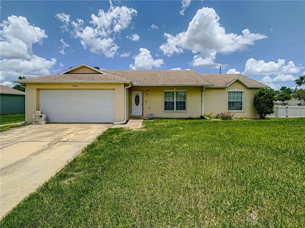 3037 Courtland Boulevard Deltona FL 32738