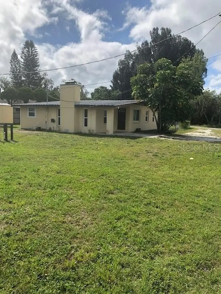 5311 Altoona Street Sarasota FL 34232