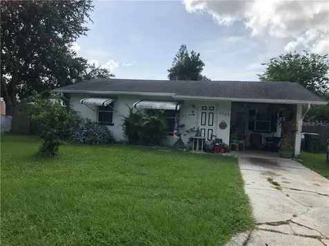 2205 20th Street W Bradenton FL 34205