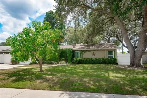 3316 Kingswood Drive Sarasota FL 34232