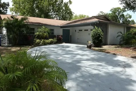 7515 Mayfair Court Tampa FL 33634