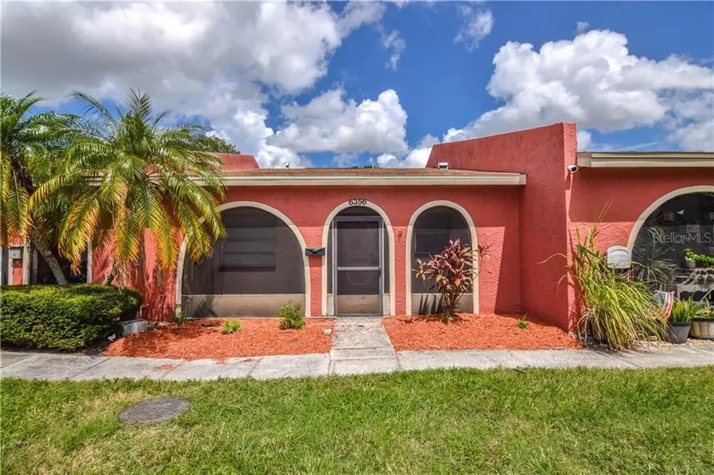 6356 Bonnie Bay Circle N Pinellas Park FL 33781