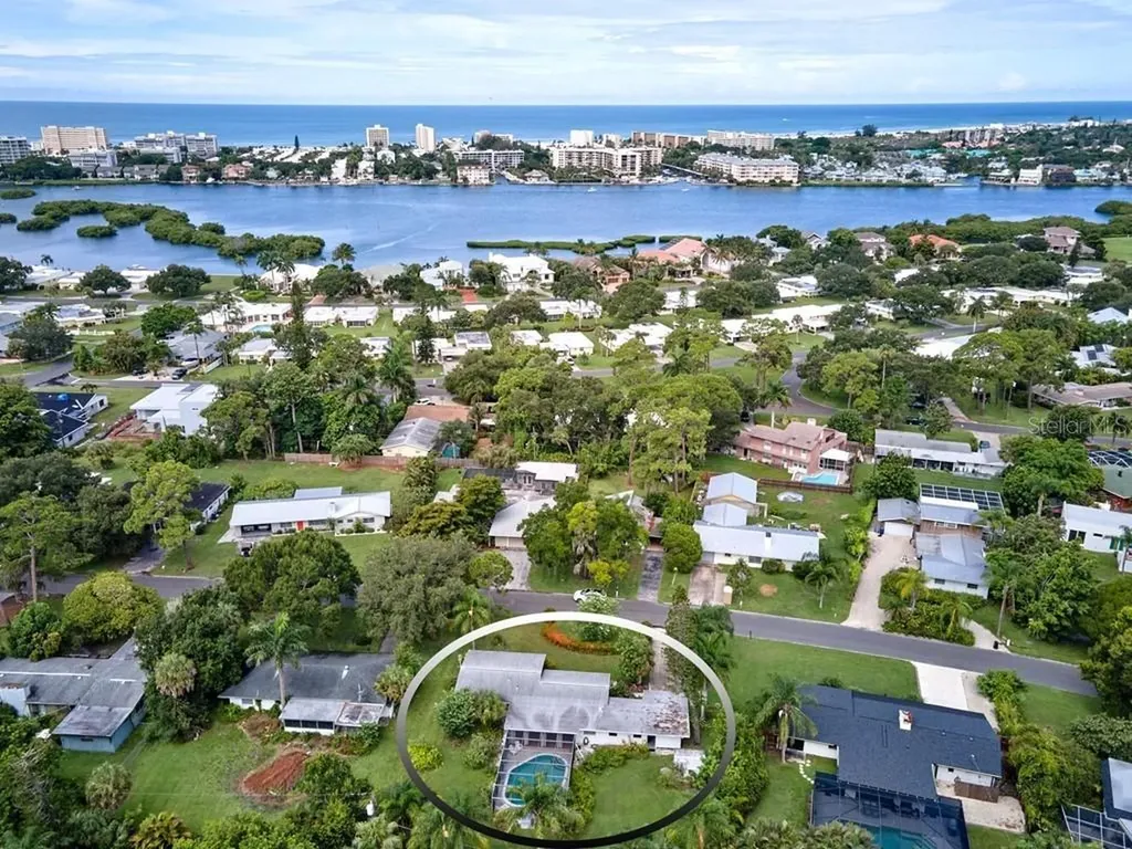 5823 Wildwood Avenue Sarasota FL 34231