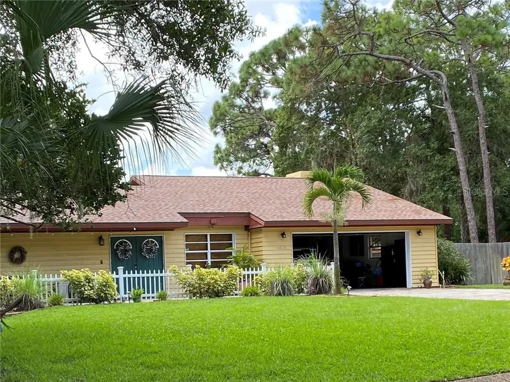 4574 Northwood Terrace Sarasota FL 34234