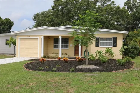 3242 Kingston Street N St Petersburg FL 33713