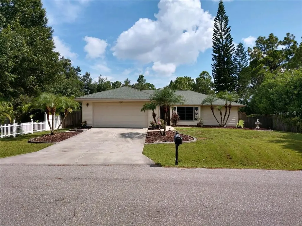 23329 Cherrywood Avenue Punta Gorda FL 33980