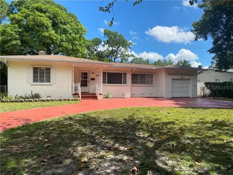 6357 8th Avenue N St Petersburg FL 33710