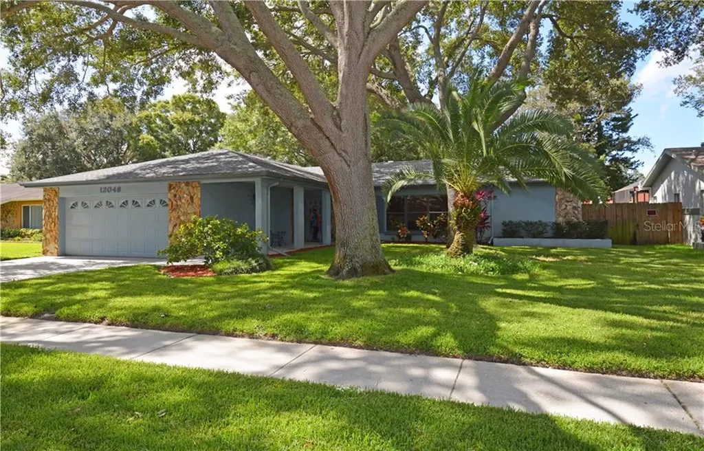 12048 98th Avenue Seminole FL 33772