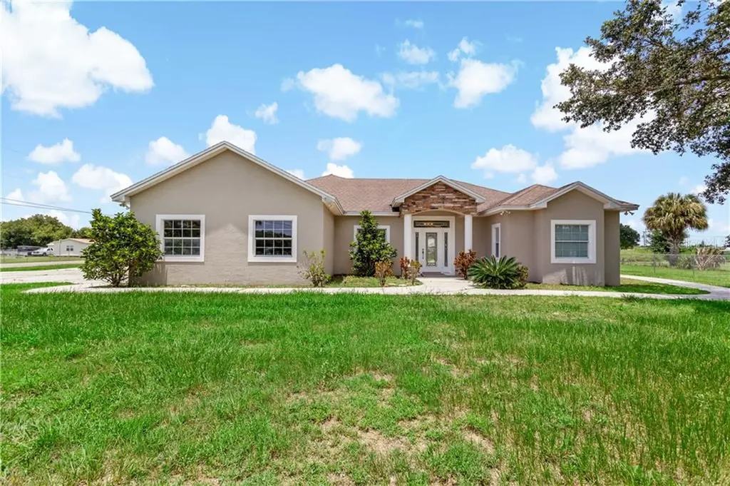 5370 Thornhill Road Winter Haven FL 33880