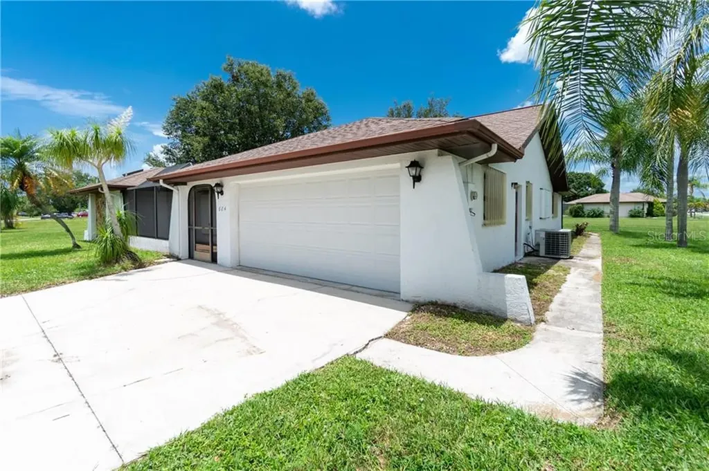 684 Corrientes Circle Punta Gorda FL 33983